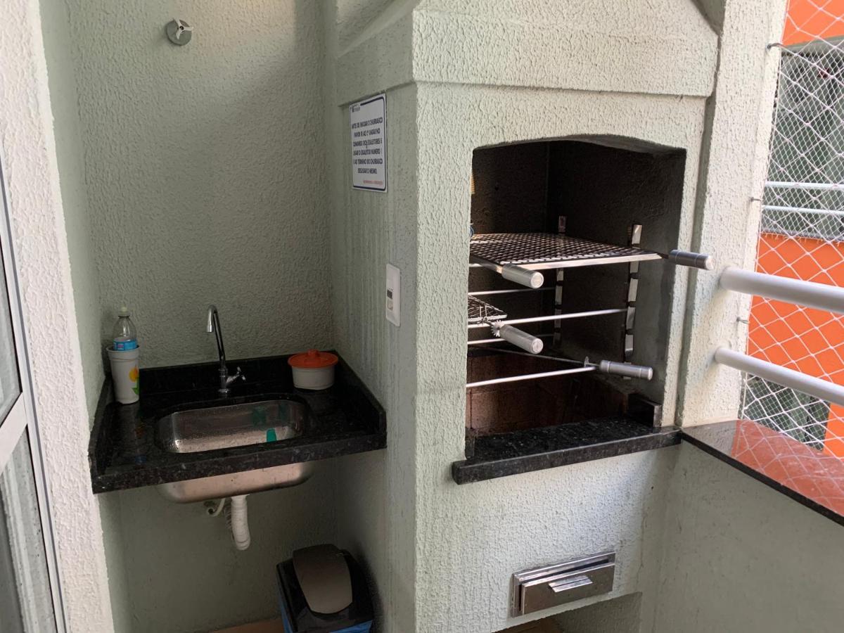 Apto Completo -piscina Sauna-ar-condicionado Wi-fi Lazer Completo- Varanda Gourmet-itagua - *
