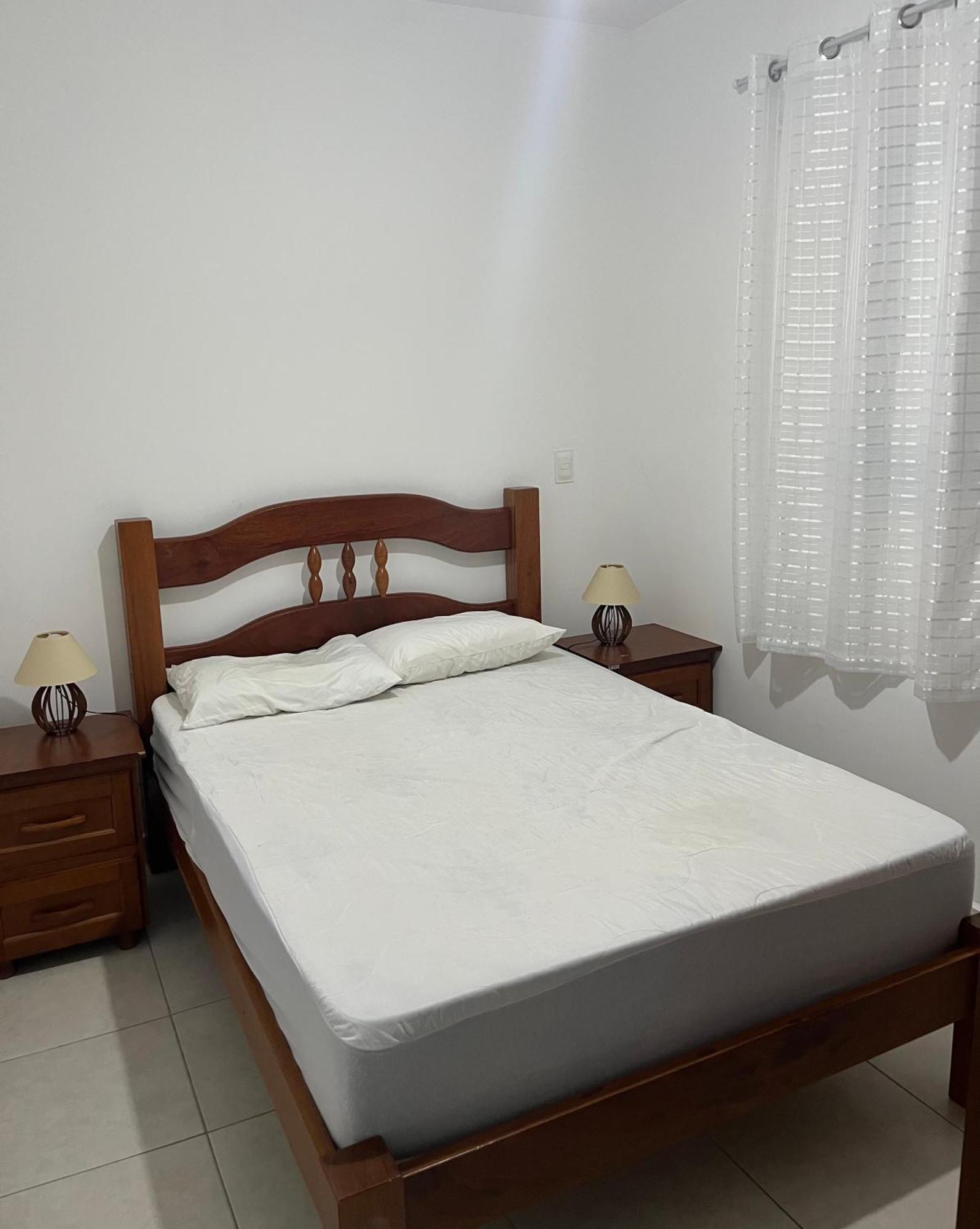 Apto Completo -piscina Sauna-ar-condicionado Wi-fi Lazer Completo- Varanda Gourmet-itagua -